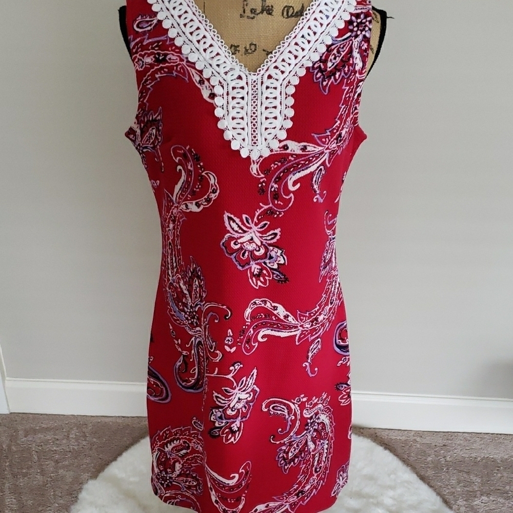 Red Paisley Sleeveless Dress with Lace Trim